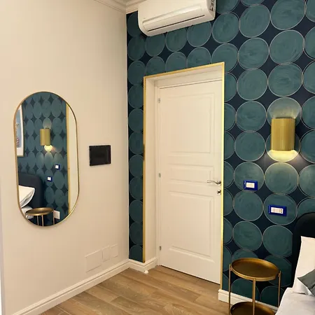 5 Urban Garden House * Napoli