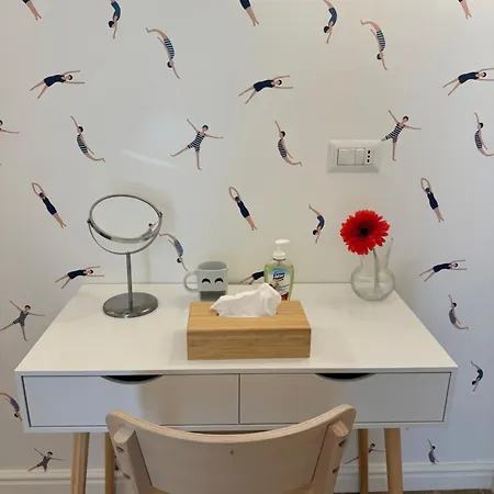 5 Urban Garden House Apartment Naples