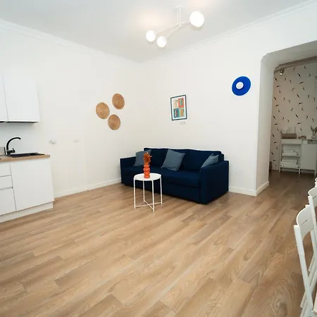 아파트 5 Urban Garden House *