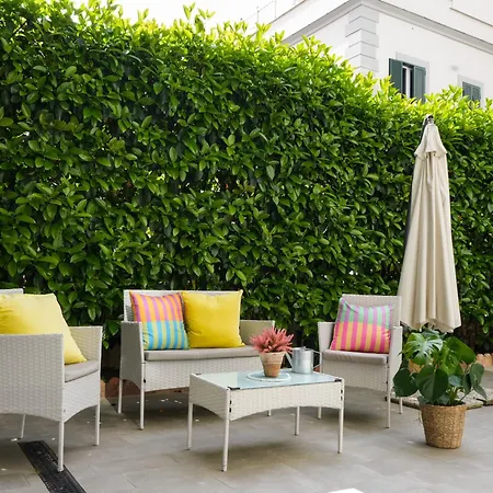 5 Urban Garden House Неаполь